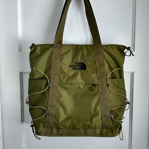 The North Face Green Borealis Toute Bag 22L
